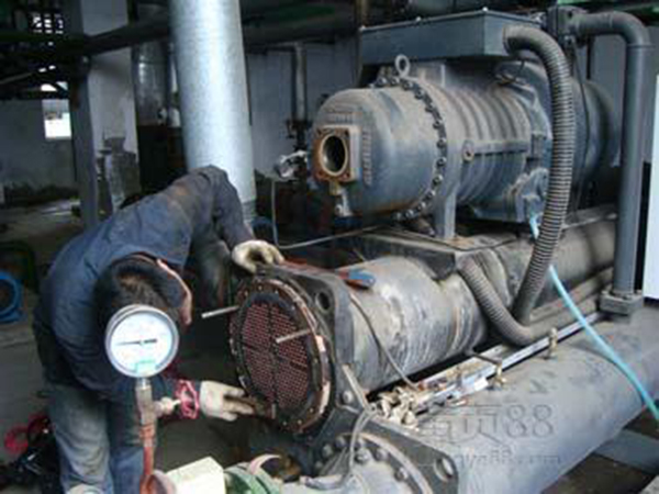 威海管式換熱器施工現場